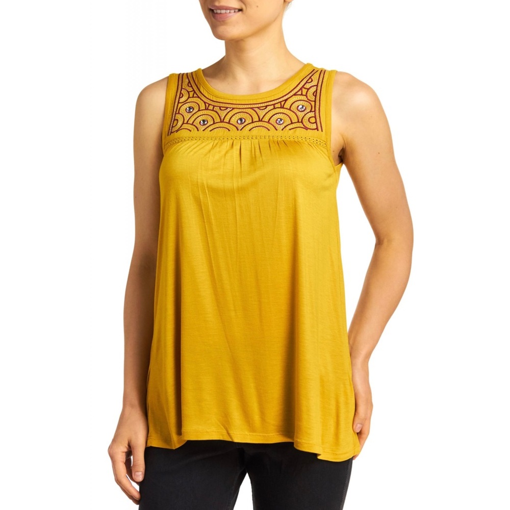 NWT Cupio Embroidered Yoke Scoop Neck Tank Top in Gold Honey